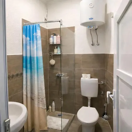 Stylish - Steps To Old Town And Sebilj アパート